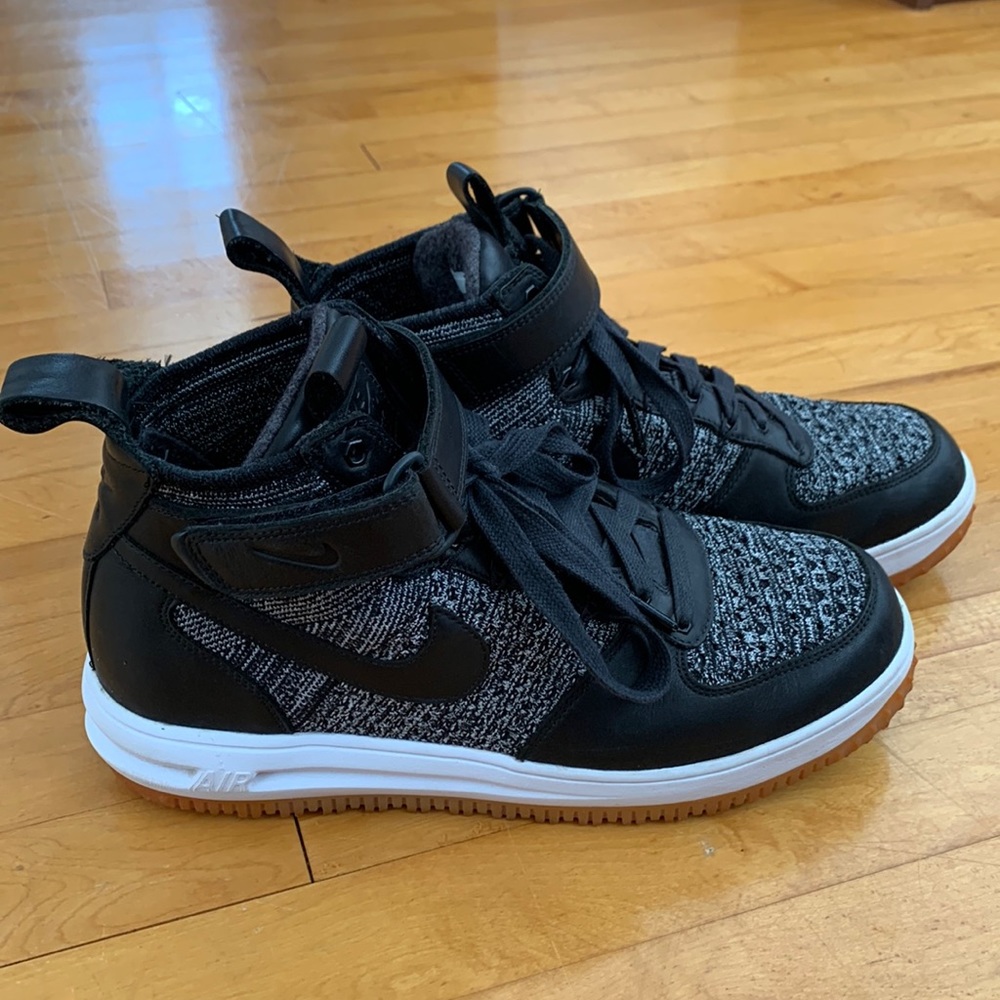 Nike Lunar Force 1 Flyknit